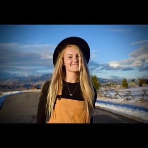 Meet your Posher, Mattie